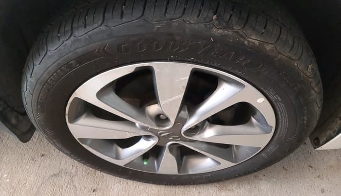 2016 Hyundai Elite i20 ASTA 1.2 (O), CNG, Manual, 61,662 km, tyre