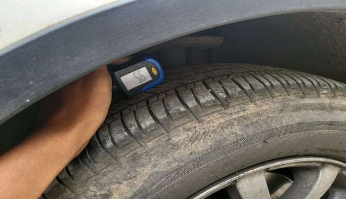 2020 Mahindra XUV500 W9 AT, Diesel, Automatic, 95,893 km, tyre