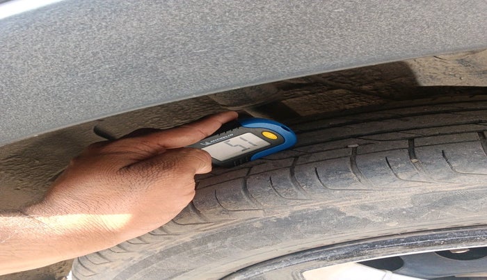 2022 Tata NEXON XM SUNROOF PETROL, Petrol, Manual, 89,507 km, tyre