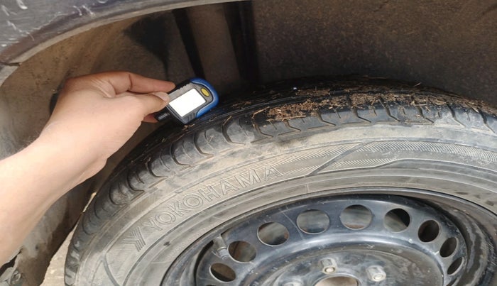 2016 Maruti Vitara Brezza VDI, Diesel, Manual, 1,42,660 km, tyre