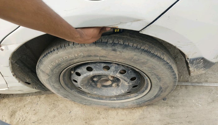 2013 Maruti Swift Dzire VDI, Diesel, Manual, 1,40,791 km, tyre