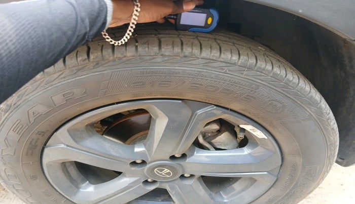 2022 Tata NEXON XZ PLUS PETROL DARK EDITION, Petrol, Manual, 20,699 km, tyre