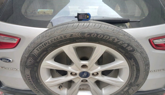 2019 Ford Ecosport TITANIUM 1.5L PETROL, Petrol, Manual, 1,09,612 km, tyre