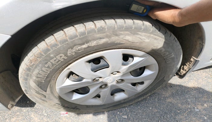 2016 Hyundai Elite i20 SPORTZ 1.4 CRDI, Diesel, Manual, 1,18,996 km, tyre