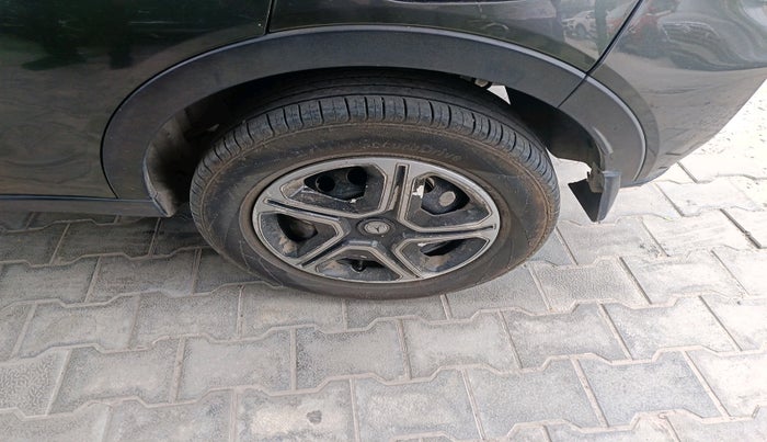 2021 Tata NEXON XM PETROL, Petrol, Manual, 96,513 km, tyre