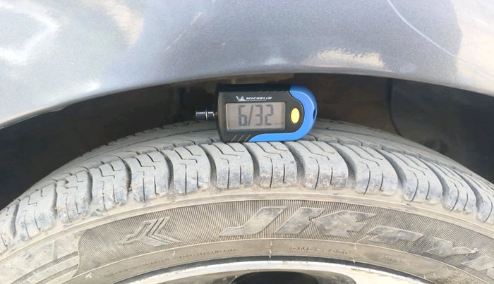 2018 Hyundai Grand i10 ASTA 1.2 KAPPA VTVT, Petrol, Manual, 40,698 km, tyre