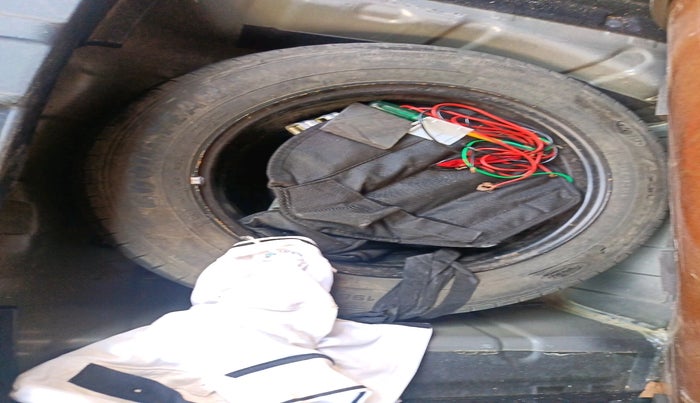 2023 Tata NEXON XMA PETROL, Petrol, Automatic, 51,119 km, tyre