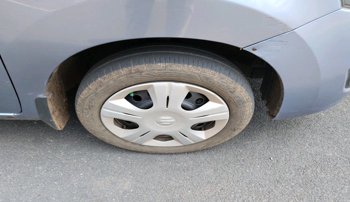 2018 Maruti Wagon R 1.0 VXI AMT, Petrol, Automatic, 55,064 km, tyre