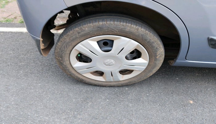 2018 Maruti Wagon R 1.0 VXI AMT, Petrol, Automatic, 55,064 km, tyre