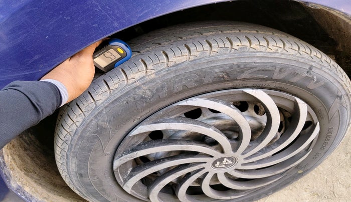 2017 Maruti Baleno SIGMA PETROL 1.2, Petrol, Manual, 88,775 km, tyre