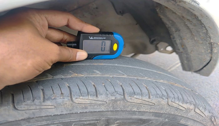 2016 Maruti Alto 800 LXI, Petrol, Manual, 74,996 km, tyre