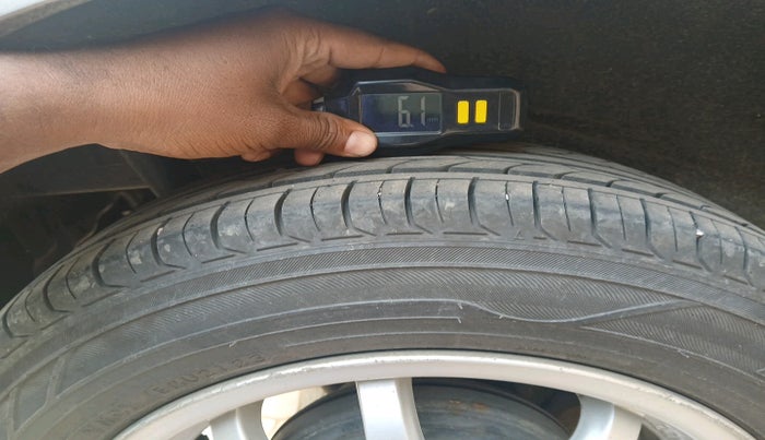 2016 Maruti Wagon R 1.0 VXI, Petrol, Manual, 88,385 km, tyre