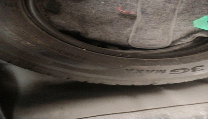 2015 Hyundai Elite i20 MAGNA 1.2, Petrol, Manual, 62,400 km, tyre