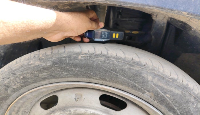 2023 Nissan MAGNITE XE, Petrol, Manual, 73,050 km, tyre