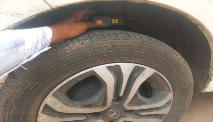 2022 Tata TIGOR XZ PLUS CNG, CNG, Manual, 84,012 km, tyre