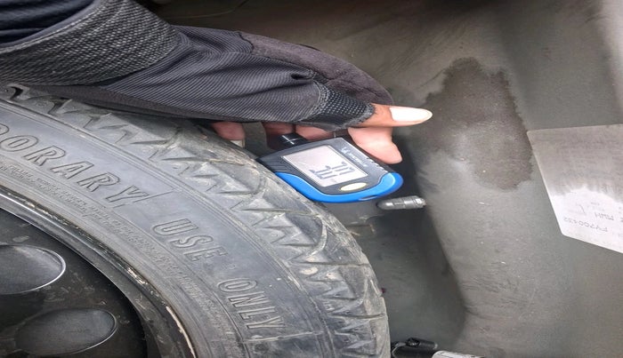 2014 Audi A4 35 TDI PREMIUM, Diesel, Automatic, 1,05,048 km, tyre