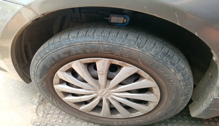 2015 Maruti Swift Dzire VDI, Diesel, Manual, 81,319 km, tyre