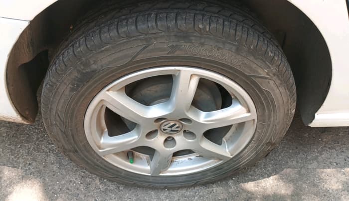2013 Volkswagen Vento HIGHLINE DIESEL 1.6, Diesel, Manual, 60,110 km, tyre