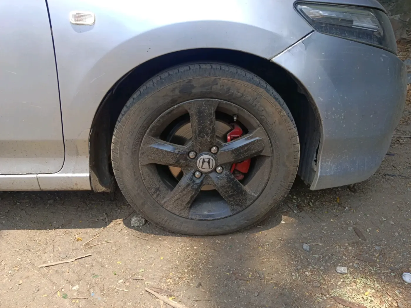 2009 Honda City 1.5L I-VTEC V MT, Petrol, Manual, 1,19,105 km, tyre