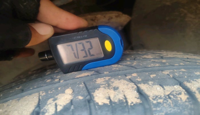 2016 Nissan Terrano XL (D), Diesel, Manual, 1,58,867 km, tyre