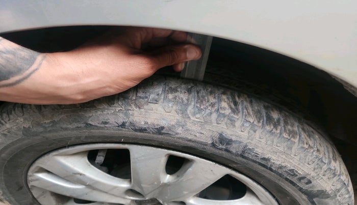 2016 Maruti Ertiga ZDI + SHVS, Diesel, Manual, 86,199 km, tyre