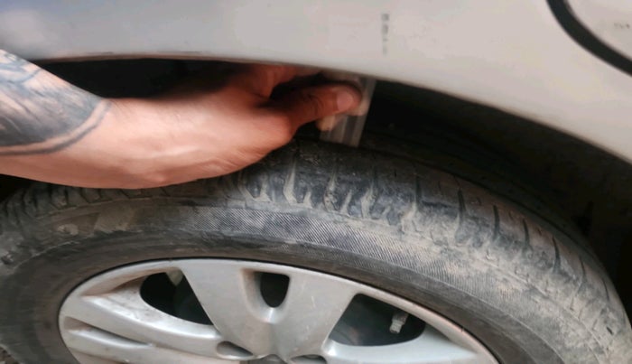 2016 Maruti Ertiga ZDI + SHVS, Diesel, Manual, 86,199 km, tyre