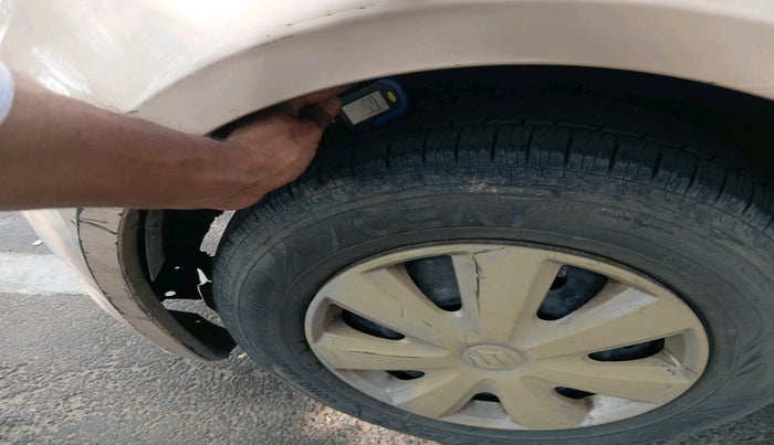 2010 Maruti Swift Dzire VDI, Diesel, Manual, 1,42,171 km, tyre