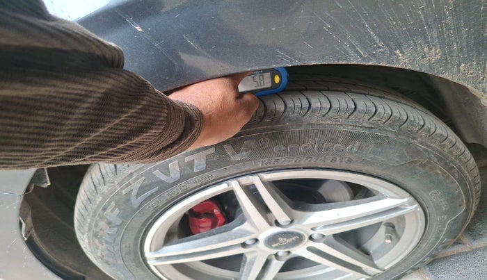 2019 Hyundai GRAND I10 NIOS SPORTZ AMT 1.2 KAPPA VTVT, Petrol, Automatic, 60,720 km, tyre