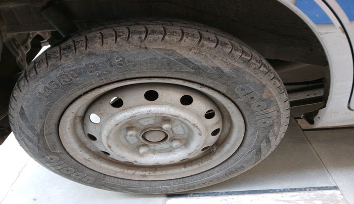 2012 Maruti Wagon R 1.0 LXI CNG, CNG, Manual, 60,986 km, tyre