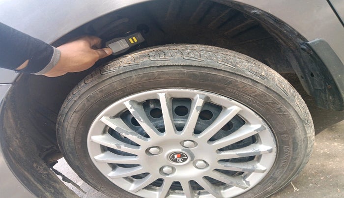 2013 Maruti Wagon R 1.0 VXI, Petrol, Manual, 91,508 km, tyre