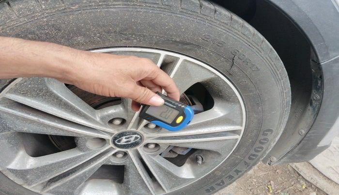 2017 Hyundai Creta SX PLUS AT 1.6 DIESEL, Diesel, Automatic, 95,294 km, tyre