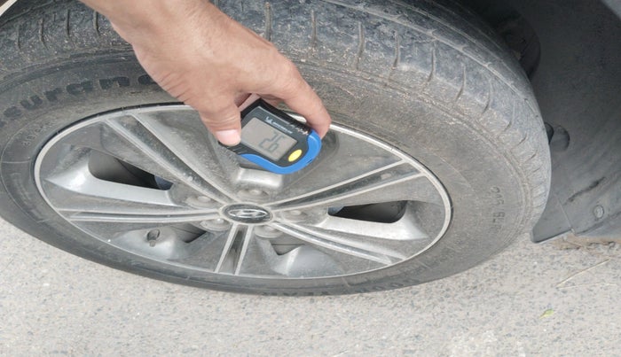 2017 Hyundai Creta SX PLUS AT 1.6 DIESEL, Diesel, Automatic, 95,294 km, tyre