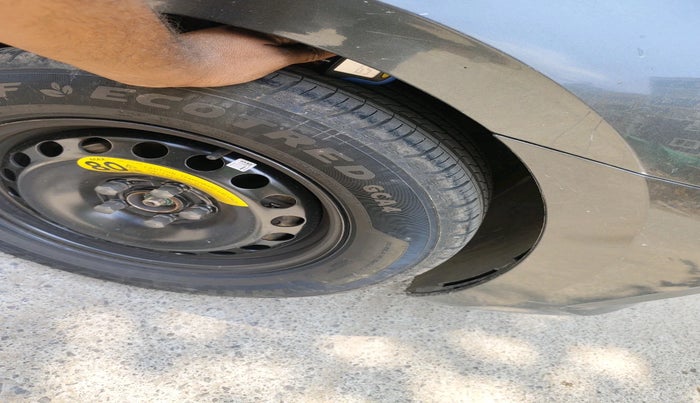 2023 Skoda SLAVIA STYLE 1.0L TSI AT, Petrol, Automatic, 59,695 km, tyre