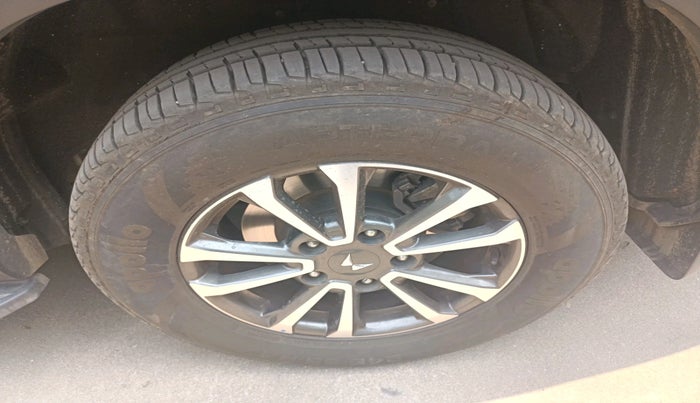 2024 Mahindra SCORPIO-N Z8 Select Diesel AT 2WD, Diesel, Automatic, 18,274 km, tyre