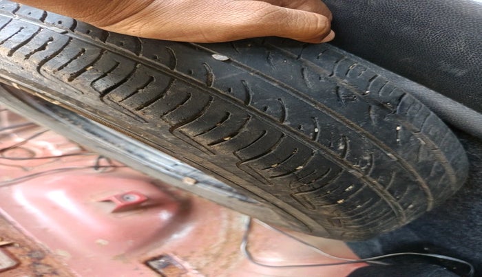 2013 Maruti Alto 800 LXI, Petrol, Manual, 69,292 km, tyre