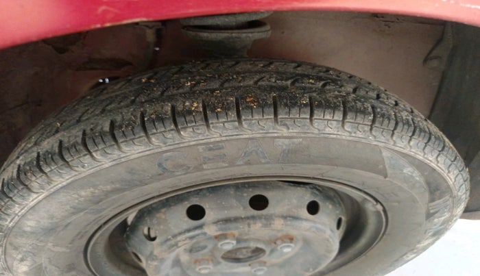 2013 Maruti Alto 800 LXI, Petrol, Manual, 69,292 km, tyre