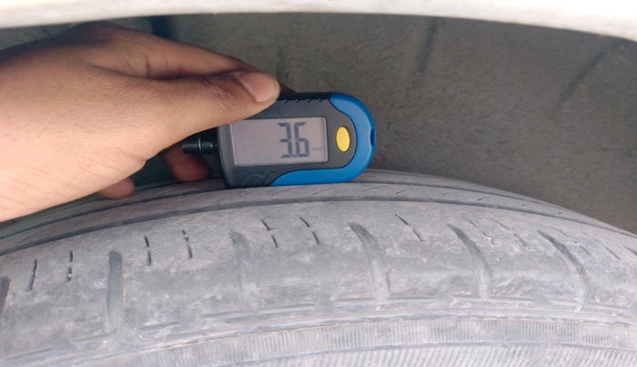 2009 Honda City 1.5L I-VTEC V MT, Petrol, Manual, 1,14,304 km, tyre