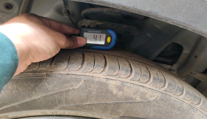 2021 Hyundai VENUE SX 1.5 CRDI, Diesel, Manual, 41,509 km, tyre