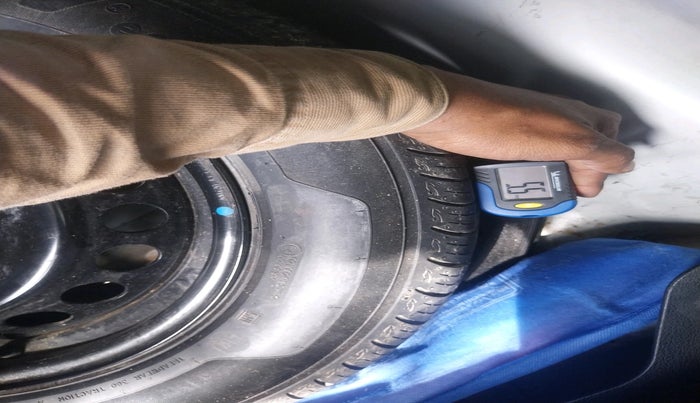 2020 Maruti Baleno ZETA PETROL 1.2, Petrol, Manual, 77,101 km, tyre