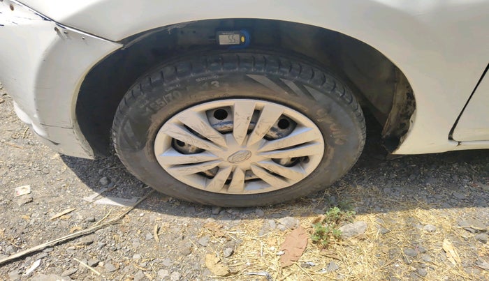 2015 Datsun Go T, CNG, Manual, 53,964 km, tyre