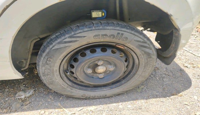 2015 Datsun Go T, CNG, Manual, 53,964 km, tyre