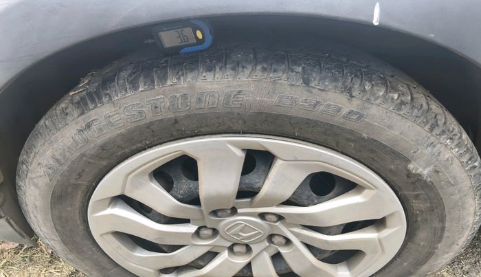 2016 Honda BR-V 1.5L I- DTEC S, Diesel, Manual, 89,369 km, tyre