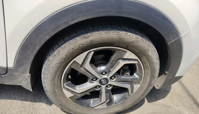 2018 Hyundai Creta SX AT 1.6 PETROL, Petrol, Automatic, 90,452 km, tyre