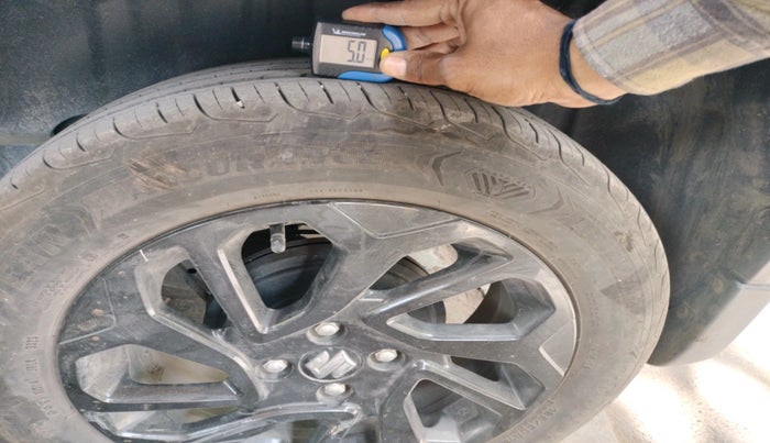 2023 Maruti FRONX DELTA PLUS 1.2L AGS, Petrol, Automatic, 22,482 km, tyre