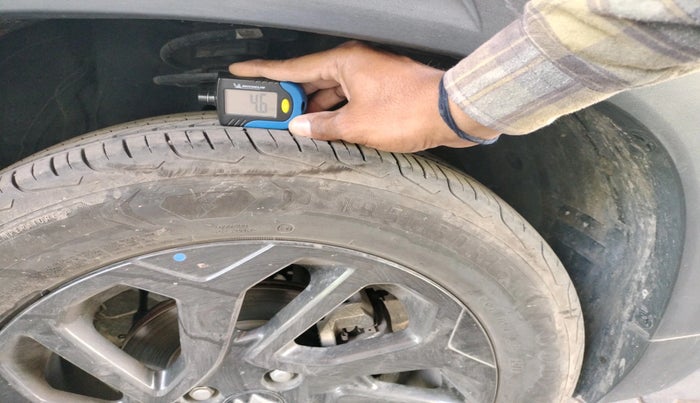 2023 Maruti FRONX DELTA PLUS 1.2L AGS, Petrol, Automatic, 22,482 km, tyre