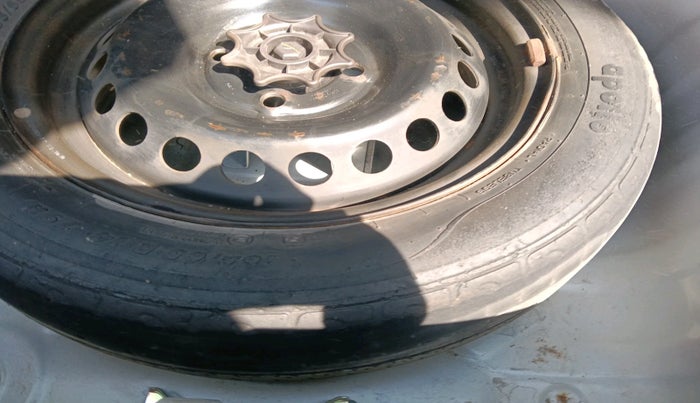 2018 Hyundai Grand i10 MAGNA AT 1.2 KAPPA VTVT, Petrol, Automatic, 48,122 km, tyre