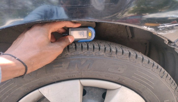 2011 Maruti A Star VXI, CNG, Manual, 1,21,928 km, tyre