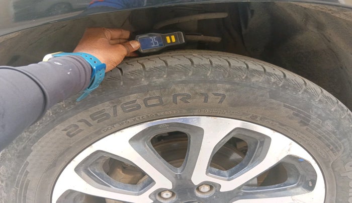 2022 Maruti Grand Vitara ALPHA PLUS HYBRID ECVT, Hybrid, Automatic, 1,04,845 km, tyre