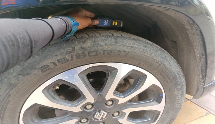 2022 Maruti Grand Vitara ALPHA PLUS HYBRID ECVT, Hybrid, Automatic, 1,04,845 km, tyre