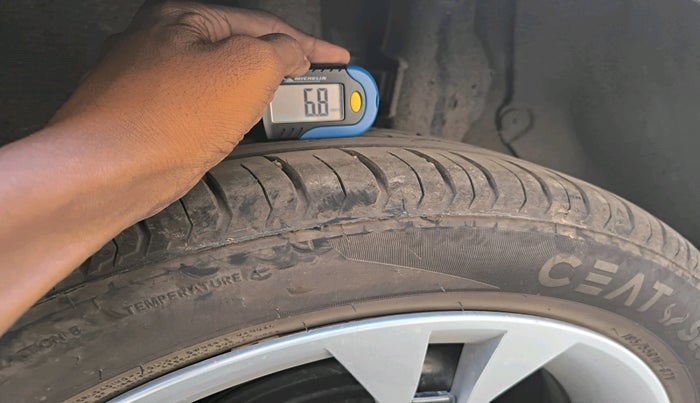 2025 Hyundai NEW I20 Sportz (O) 1.2 IVT, Petrol, Automatic, 5,113 km, tyre